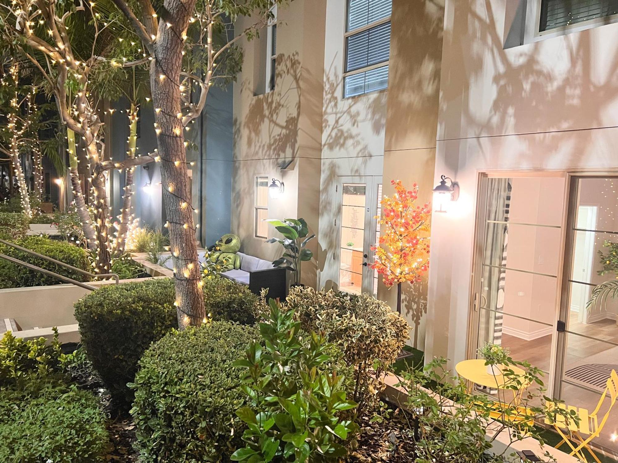 Beautiful 2 Bd 3 Beds In Heart Of Encino 105 Los Ángeles