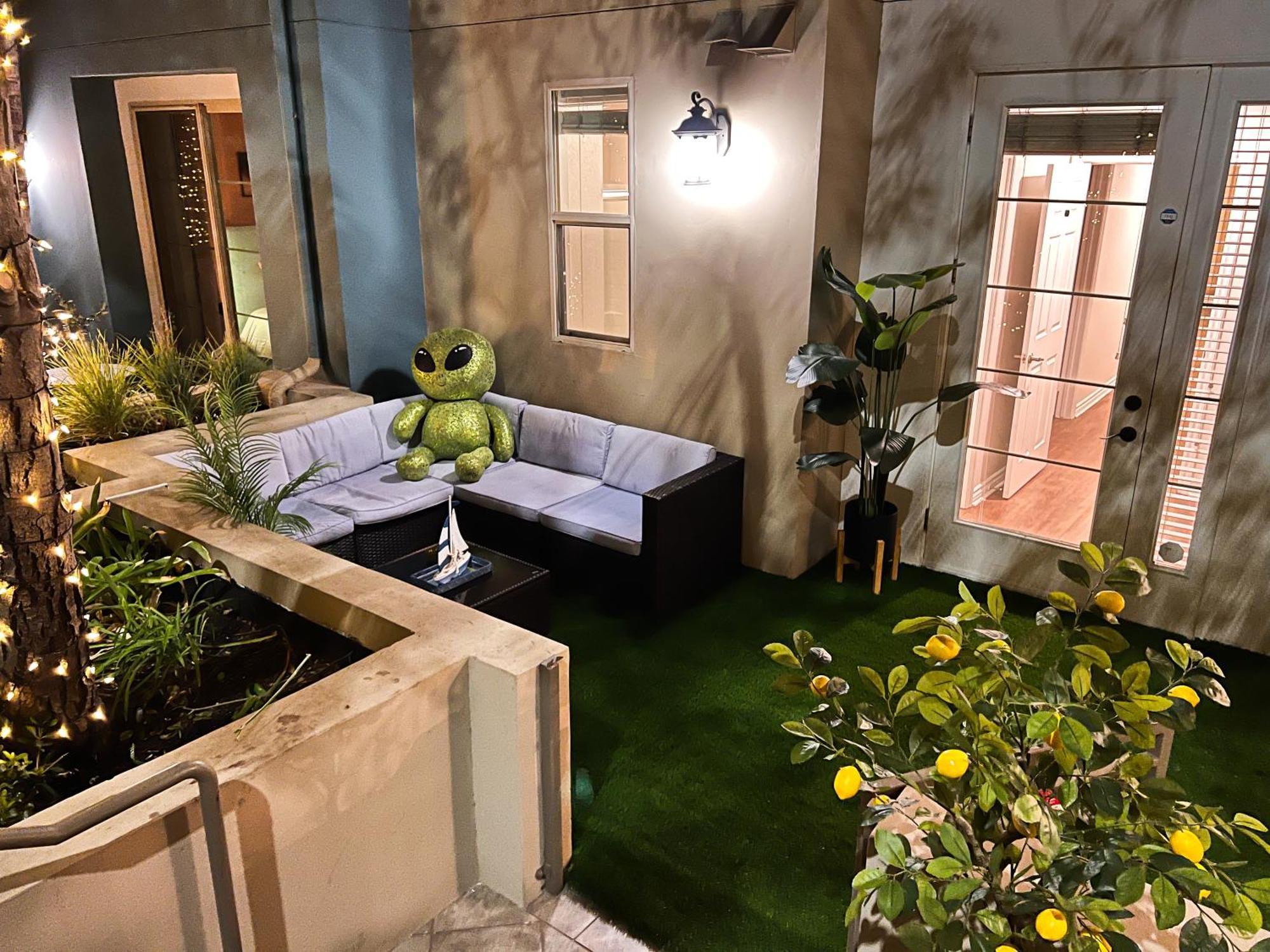 Apartamento Beautiful 2 Bd 3 Beds In Heart Of Encino 105 *