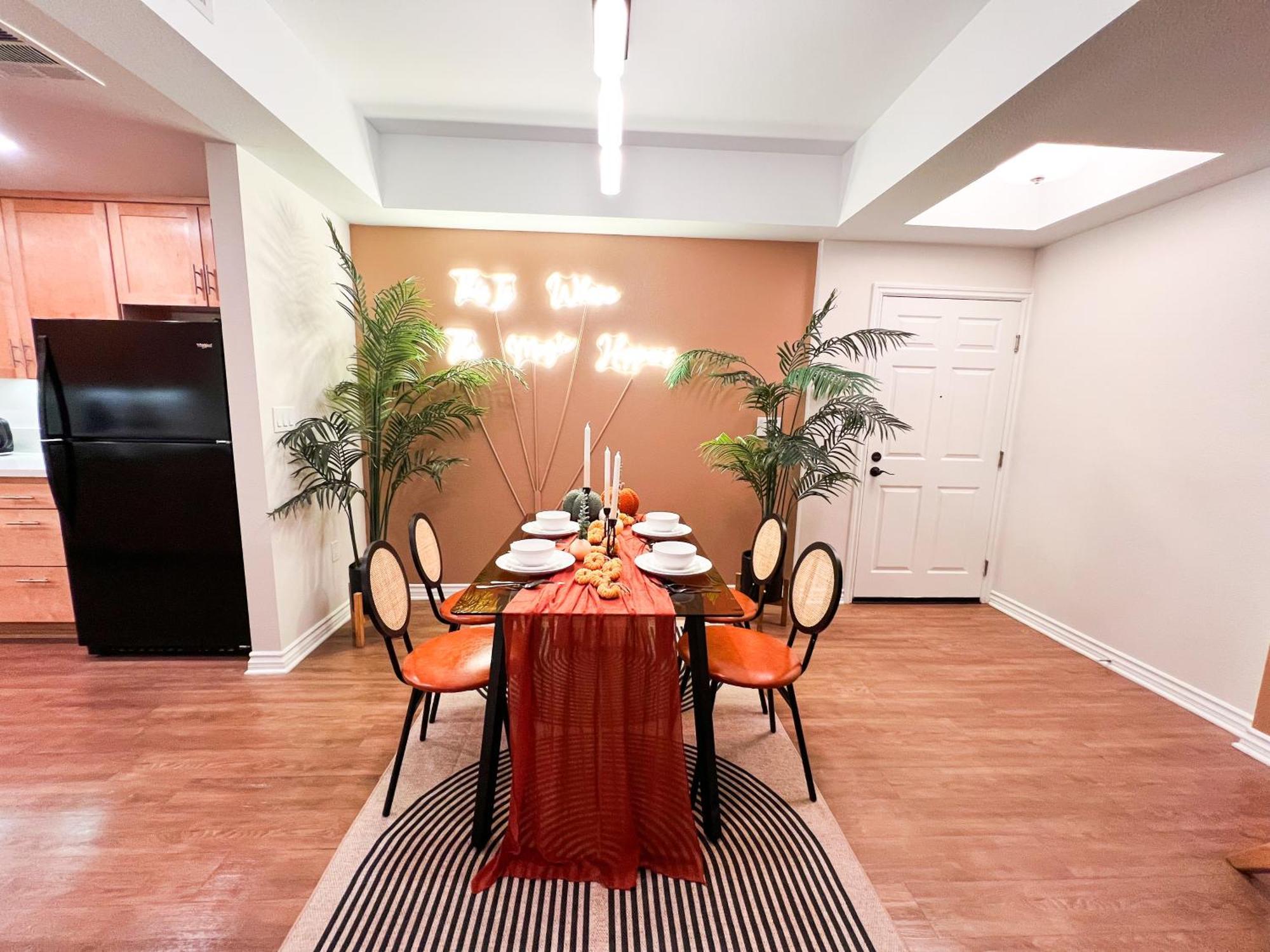 Beautiful 2 Bd 3 Beds In Heart Of Encino 105 Apartamento Los Ángeles