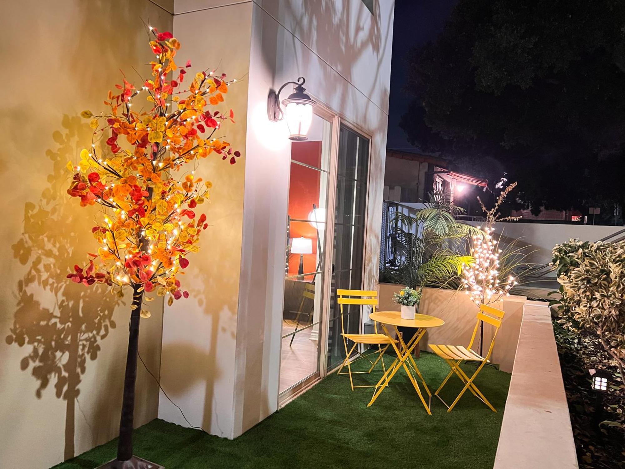 Apartment Beautiful 2 Bd 3 Beds In Heart Of Encino 105